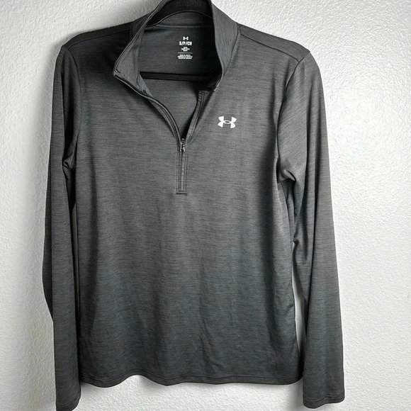 Women’s UA Tech Loose Fit Pullover - Picture 5 of 5